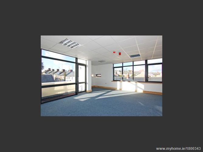 Thomas Street (STUNNING GR. FLR SHOP WITH DUAL ASPECTJUST OFF MAIN